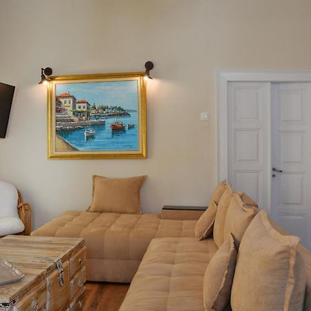 The Veranda Of Gavrion-Exclusive, Centrally Located With Seaview Dış mekan fotoğraf